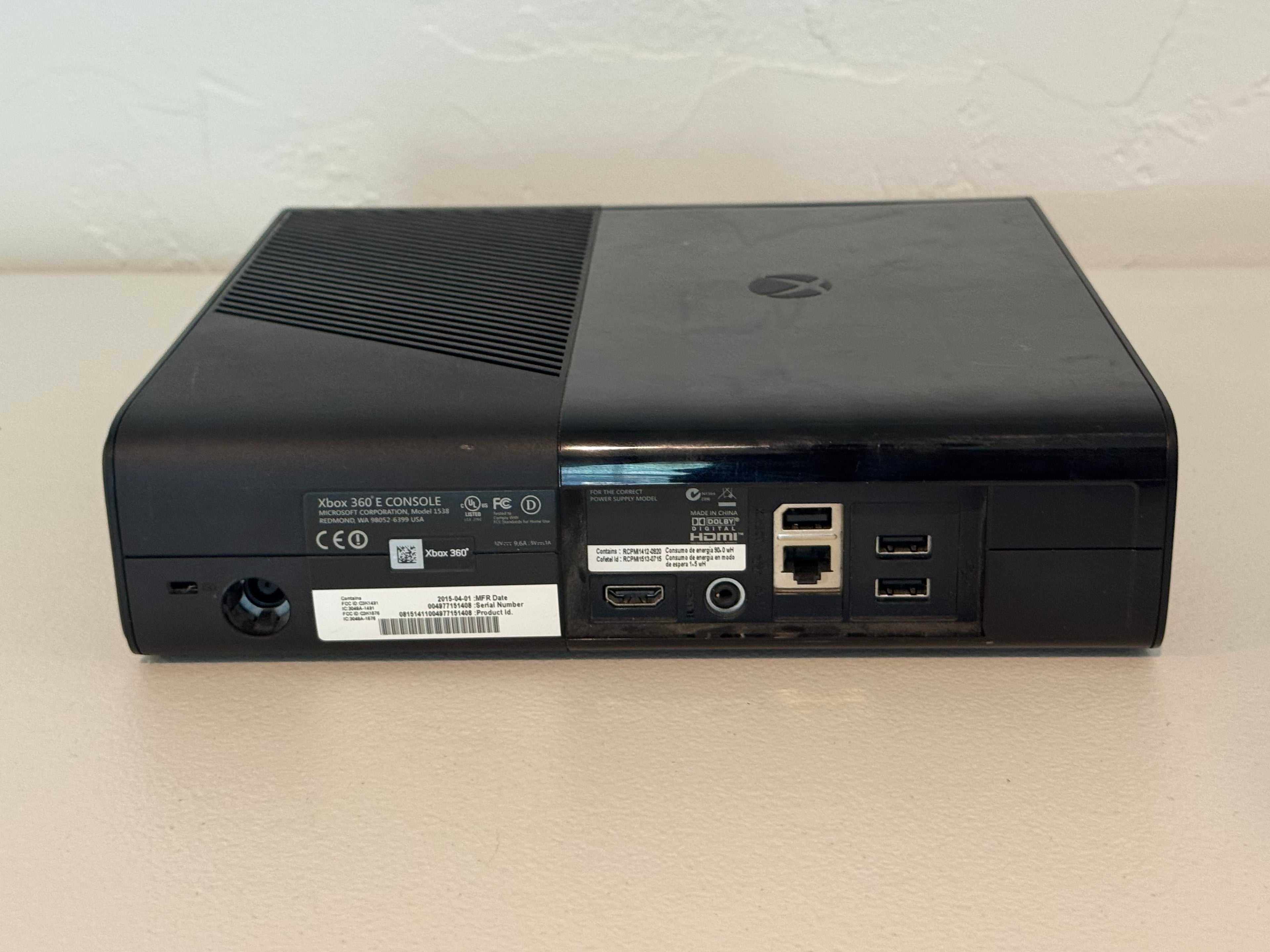 XBOX 360 E 500gb Console Only