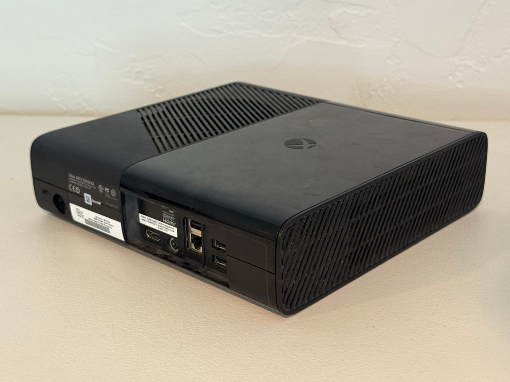 XBOX 360 E 500gb Console Only